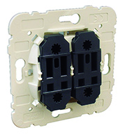 Double Intermediate Switch with Orienting Light